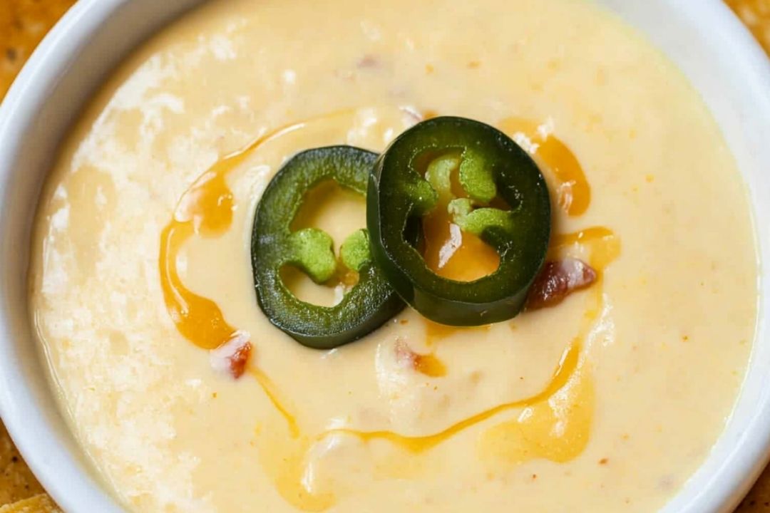 5-Ingredient Queso: The Ultimate Cheese Dip Made Easy