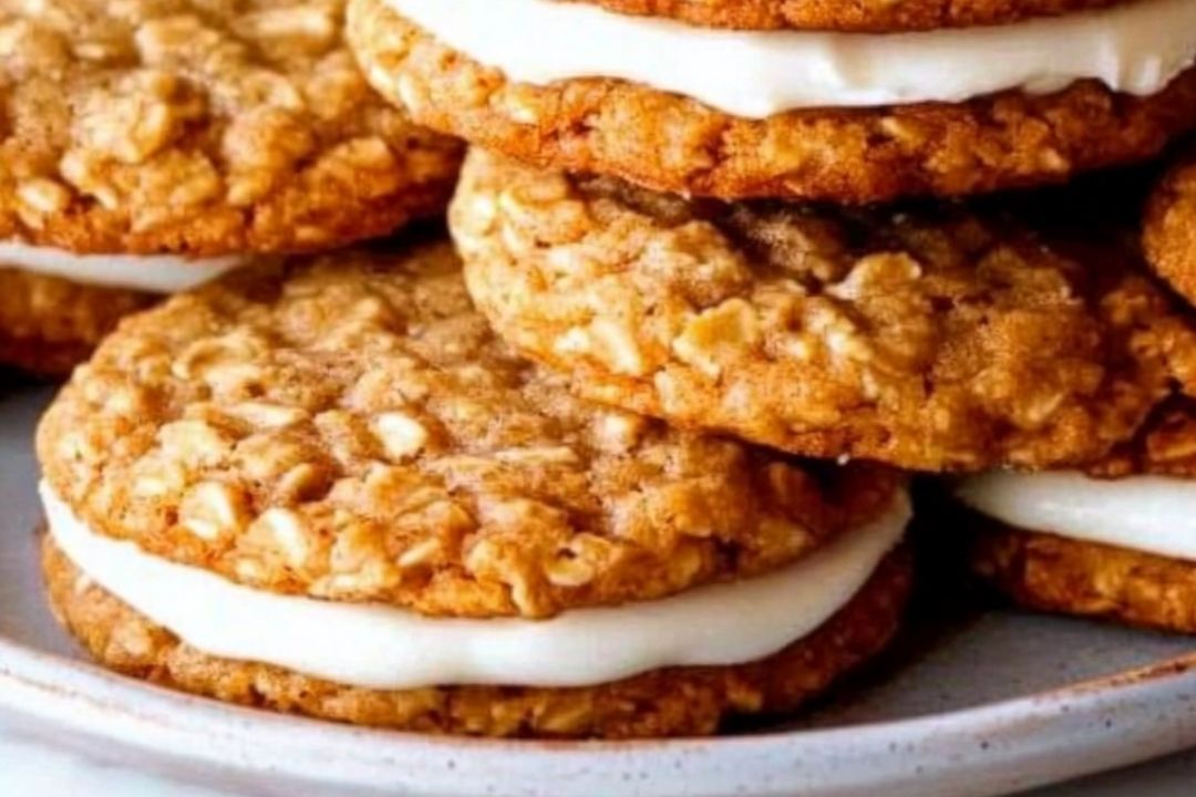 Deliciously Soft Oatmeal Sandwich Cookies Made at Home